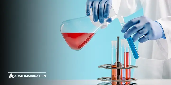 بهترین دانشگاه های کانادا برای تحصیل رشته داروسازی